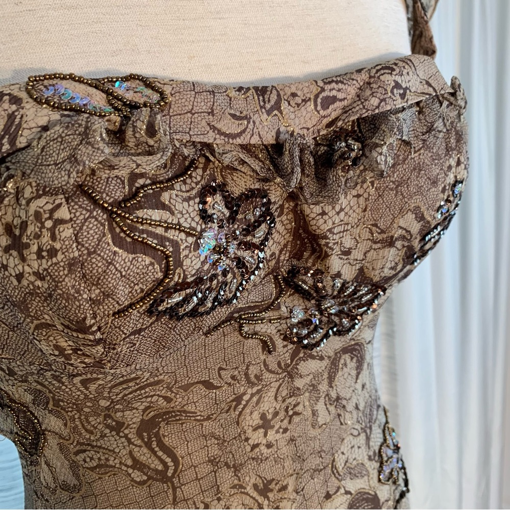 Nina Austin brown and tan floral evening gown. - Picture 7 of 14
